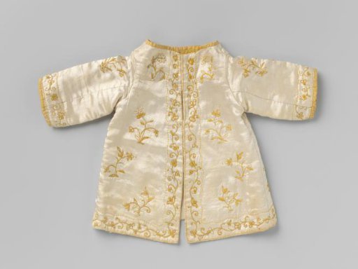 Baby jacket of cream silk with embroidered floral motifs