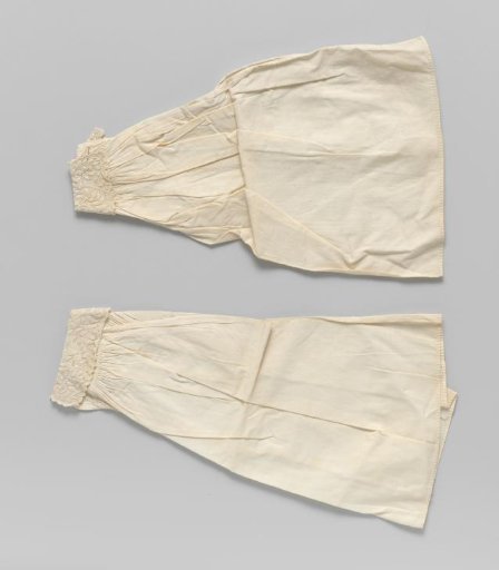 Sleeve with cuff featuring white work
