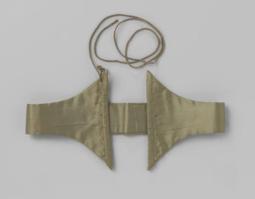 Waistband of green satin