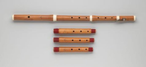 Transverse Flute with Four Joints