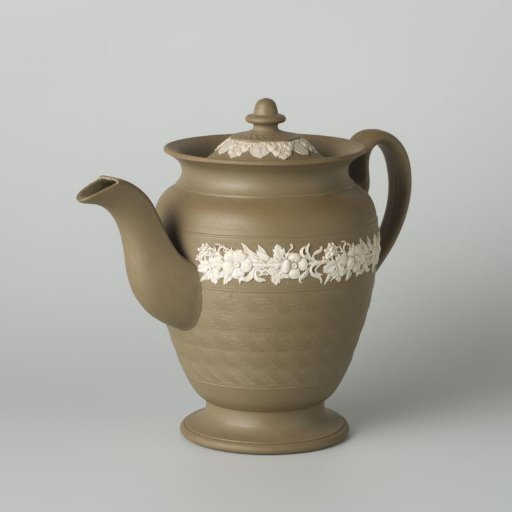 Coffee pot