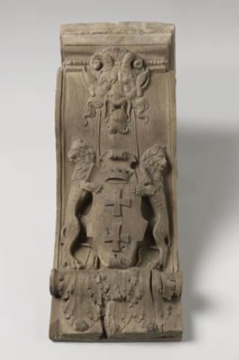Korbeel with the coat of arms of Danzig, hanging from a mask