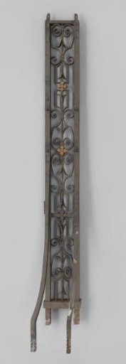 Ornamental gate leaf of the entrance gate to Huize de Voorst