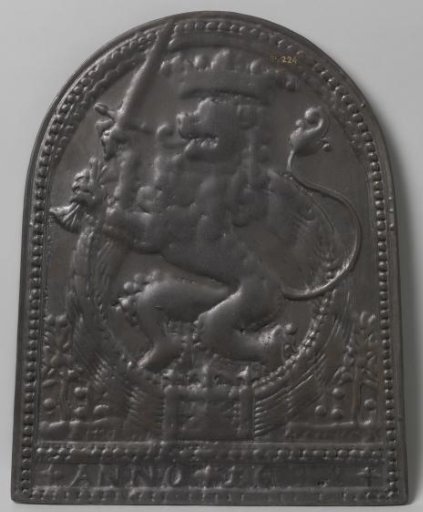 Hearth Plate with the Dutch Lion in the Dutch Garden