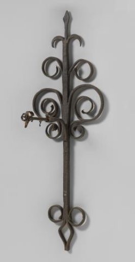 Slide of a wall anchor from a house in Arnhem