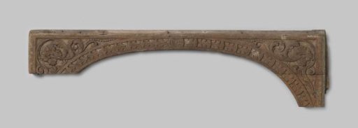 Architrave, decorated with carved ornament (fragment)
