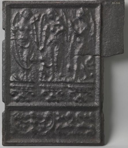 Stove plate with three winged figures