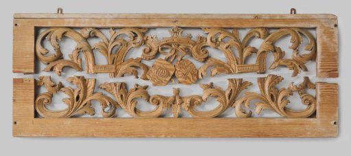 Transom of pine wood