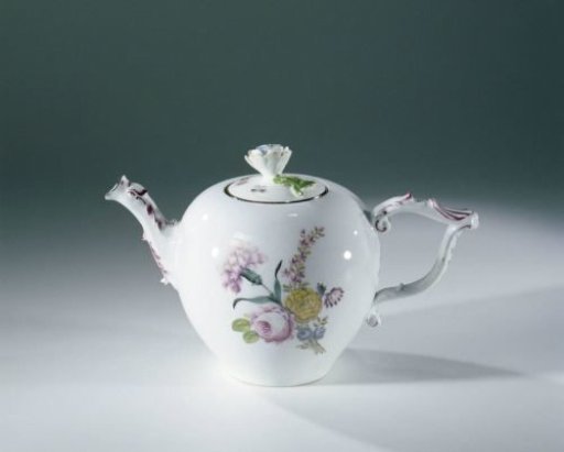 Teapot with lid, polychrome painted with bouquets