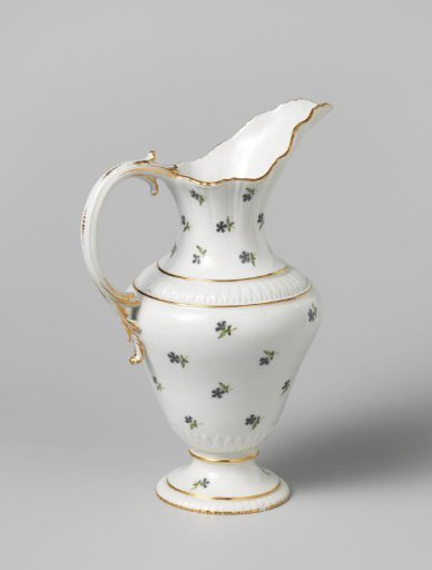 Jug of porcelain