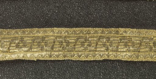 Strip of passementerie with gold thread