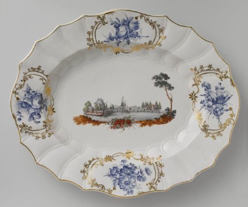 Tureen with saucer