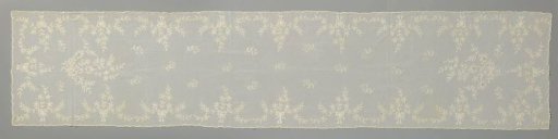 Shawl of appliqué lace with maidenhair palm