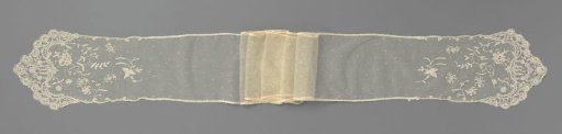 Lace veil with point ground