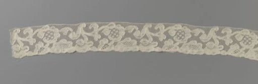 Strip of Bobbin Lace with Thick Vines