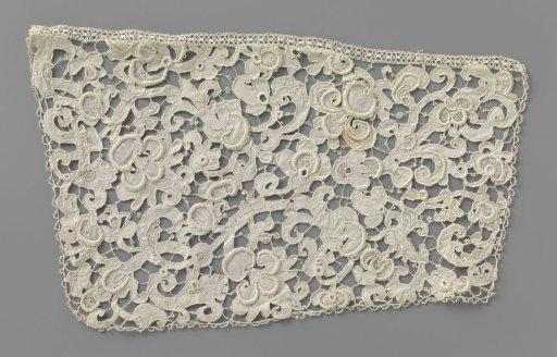 Waistcoat with twisted vine
