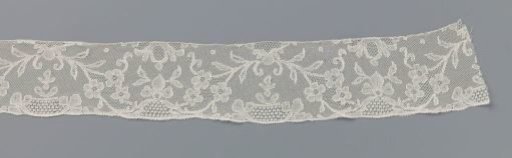 Strip of bobbin lace called potter's lace