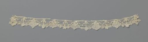 Strip of needle lace with ivy leaves