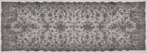 Shawl of Bobbin Lace with Corner Lilies