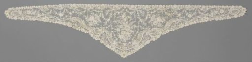 Fichu of mixed lace with a bouquet of bluebells