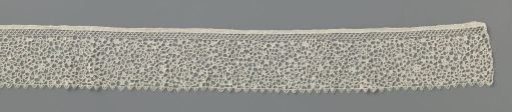 Strip of Needle Lace with Serpentine Scrolls