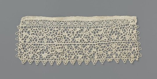 Doubled strip of needle lace with heart-shaped vines