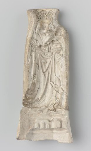 Two fragments of a mold