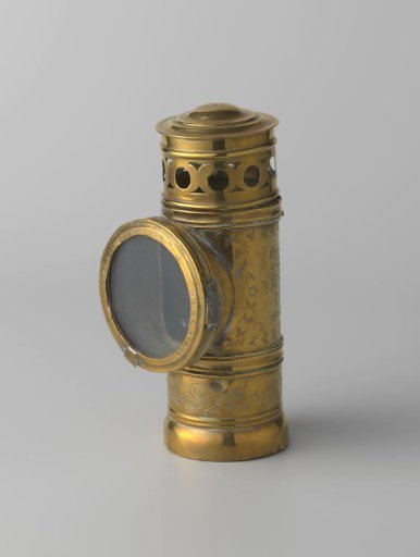 Hand lantern