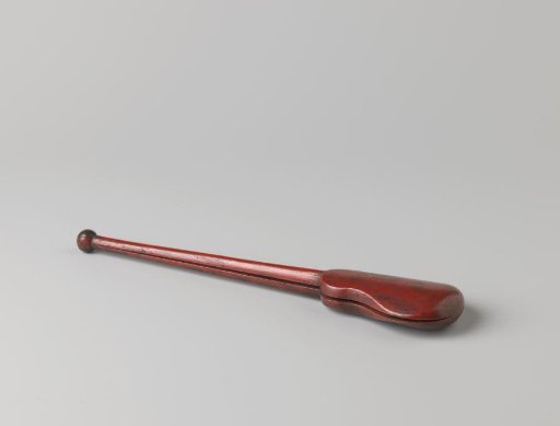 Scales with weight in red case