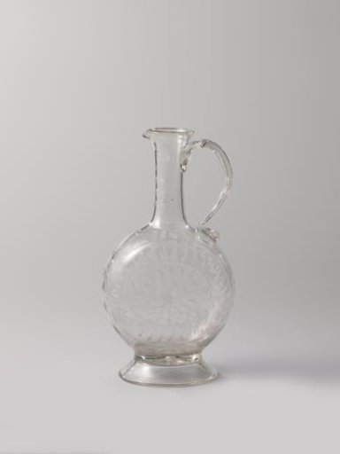Can with ovals and circles
