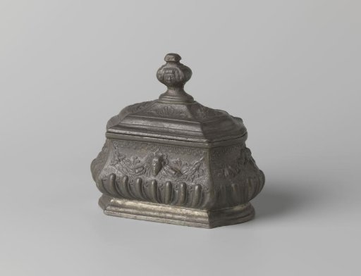 Tin tobacco pot with garlands and mascarons