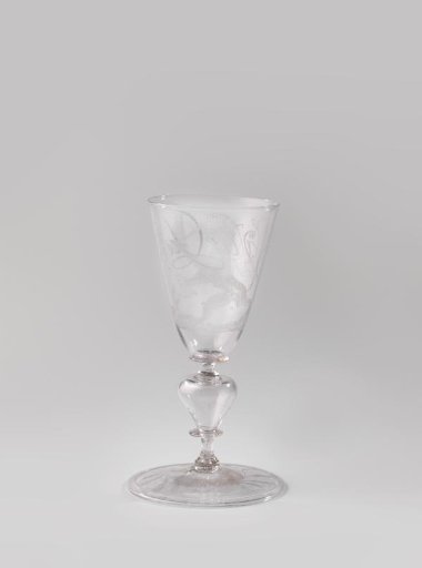Goblet with the lion of the Republic of the United Netherlands and the inscription: Salus Patriae