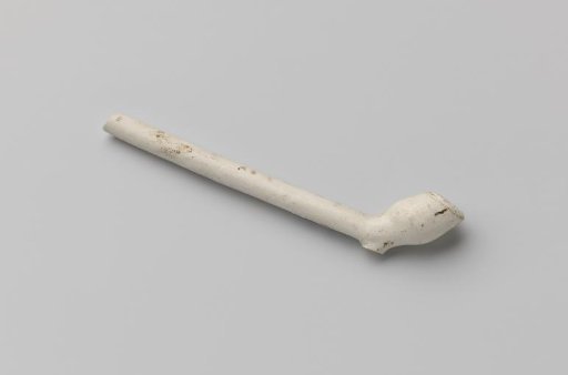 Marked clay tobacco pipe, damaged