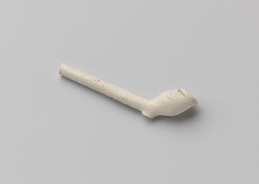 Marked clay tobacco pipe, damaged