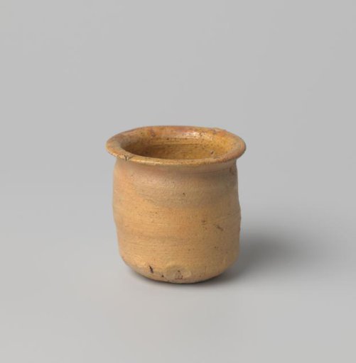 Ointment pot of yellow-firing earthenware, glazed on the inside