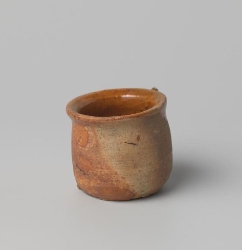 Ointment pot of red-firing earthenware, glazed with lead glaze on the inside