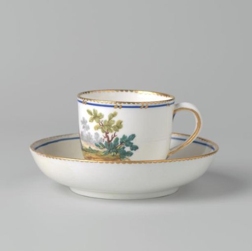 Saucer with a bird in a landscape