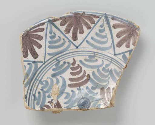 Fragment of a plate of earthenware decorated with geometric ornaments