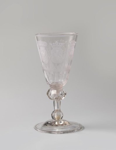 Goblet with screw thread, bearing the arms of the Seven United Provinces