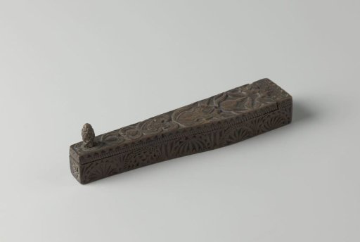 Wooden slate box