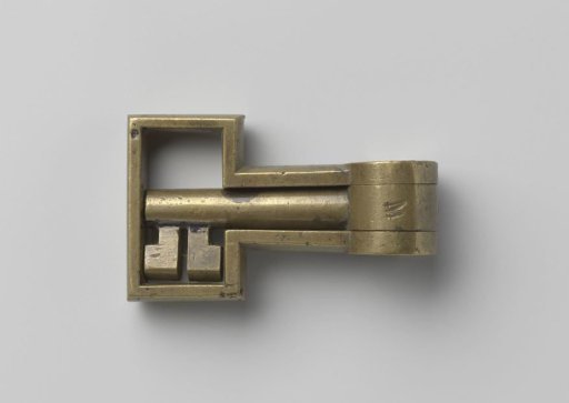 Folding key