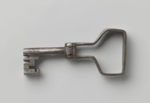 Folding key