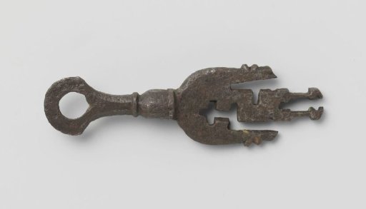 Key latch