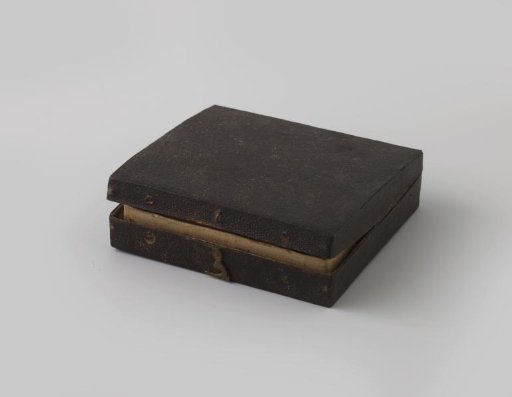 Black square jewel box