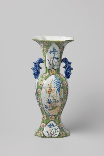 Vase of faience