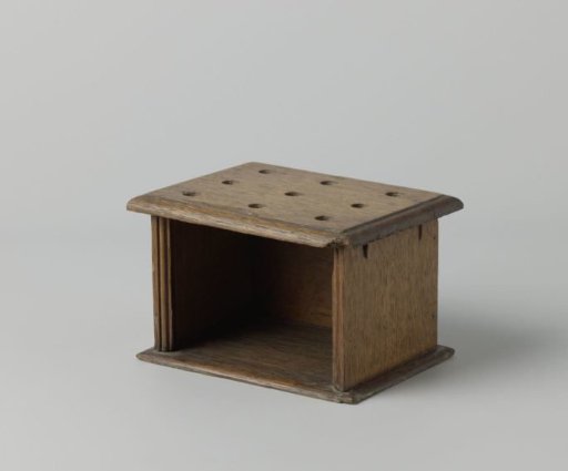 Puppet theater with nine holes
