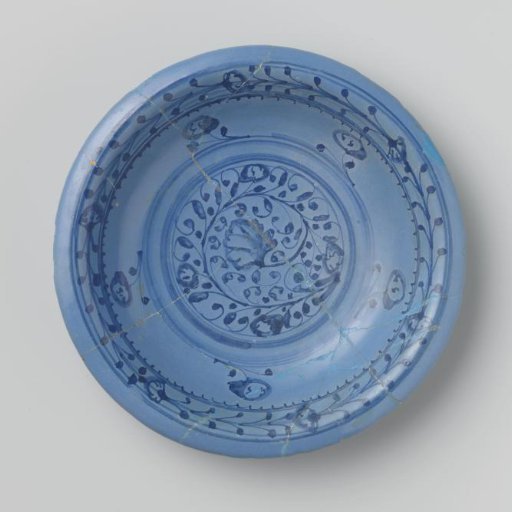 Blue majolica bowl