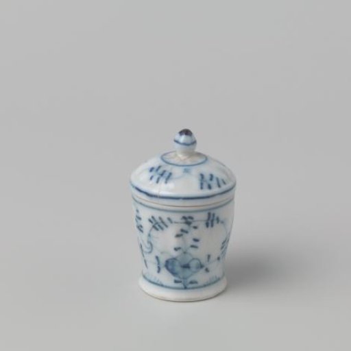 Lid of a powder pot