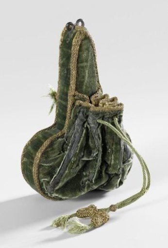 Green Velvet Purse with Drawstring and Trimmed with Gold Thread on a Box in the Shape of a Pair of Scissors (Phallus?) of the Same Velvet and Passement, Provided with Two Metal Eyes