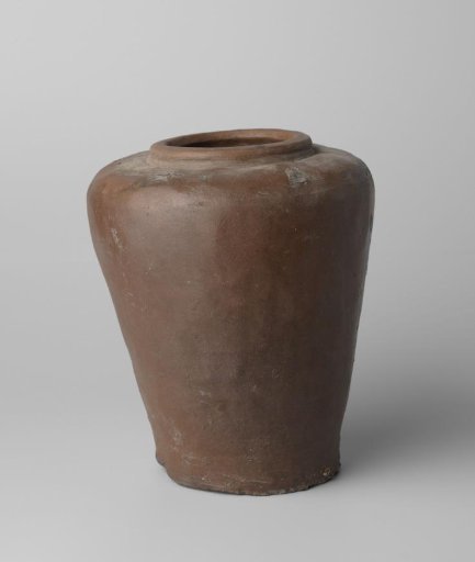 Stoneware pot